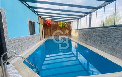 Menderes Oğlananası' nda Satılık 4+2 Havuzlu Dublex Villa