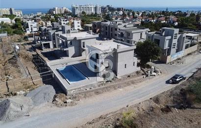 Alsancak Bölgesinde Satılık Lüks Havuzlu Denize Yakın Villa !!!