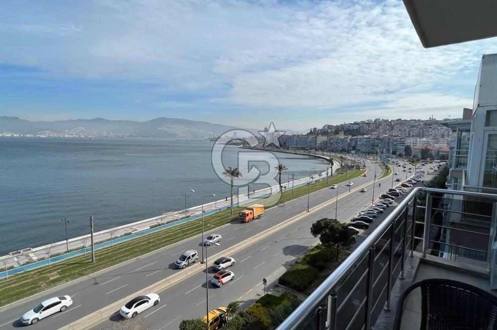 🌟 Deniz Manzaralı Lüks Yalı Dairesi: Mithatpaşa Caddesi'nde Eşsiz Yaşam 🌊🏡