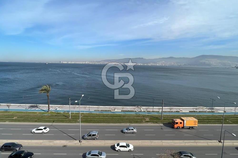 🌟 Deniz Manzaralı Lüks Yalı Dairesi: Mithatpaşa Caddesi'nde Eşsiz Yaşam 🌊🏡