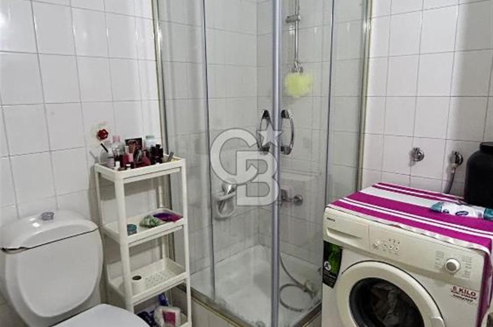 ALSANCAK KAHRAMANLAR'DA 2+1 SATILIK DAİRE