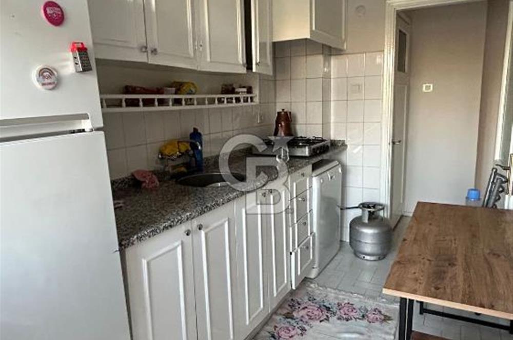 ALSANCAK KAHRAMANLAR'DA 2+1 SATILIK DAİRE