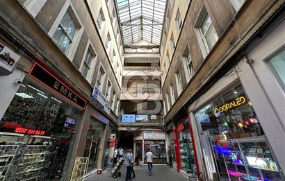 KEMANKEŞ'DE KARAKÖY PASAJ'INDA 3M2 DÜKKAN&OFİS