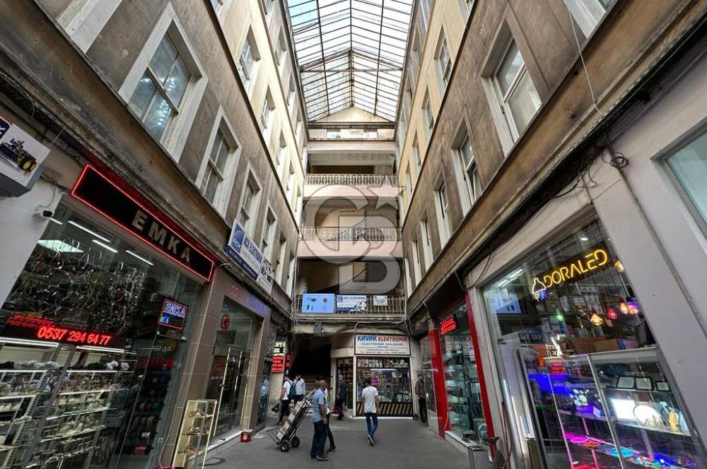 KARAKÖY KEMANKEŞ HAVYAR HAN İŞHAN'INDA 5M2 OFİS&DEPO