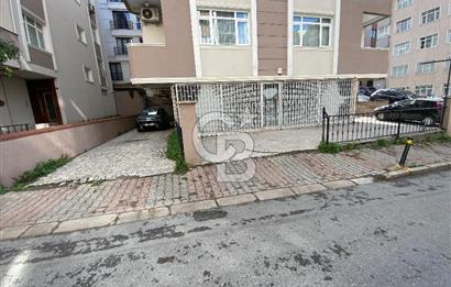 Küçükyalı Atatürk Cad. Yakın Bölümlü Kiralık Net 145 m2 Dükkan!