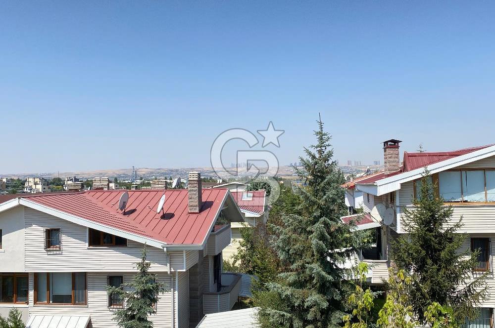 ÖZGÜR SİTESİ KÖŞE PARSEL SATILIK KAPALI TERASLI 5+2 VİLLA