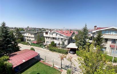 ÖZGÜR SİTESİ KÖŞE PARSEL SATILIK KAPALI TERASLI 5+2 VİLLA