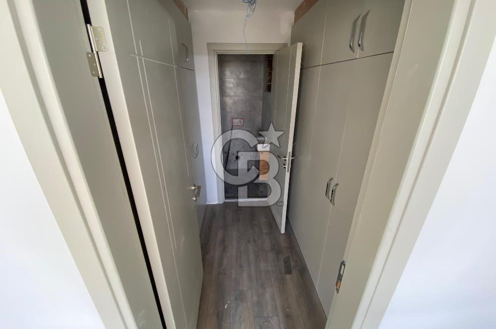 ATATÜRK MAHALLESİNDE KOMPLE TADİLATLI SATILIK 2+1 DAİRE 