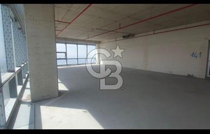 KÜÇÜKYALI NİDA KULE'DE 25.KAT 207M2 SATILIK OFİS