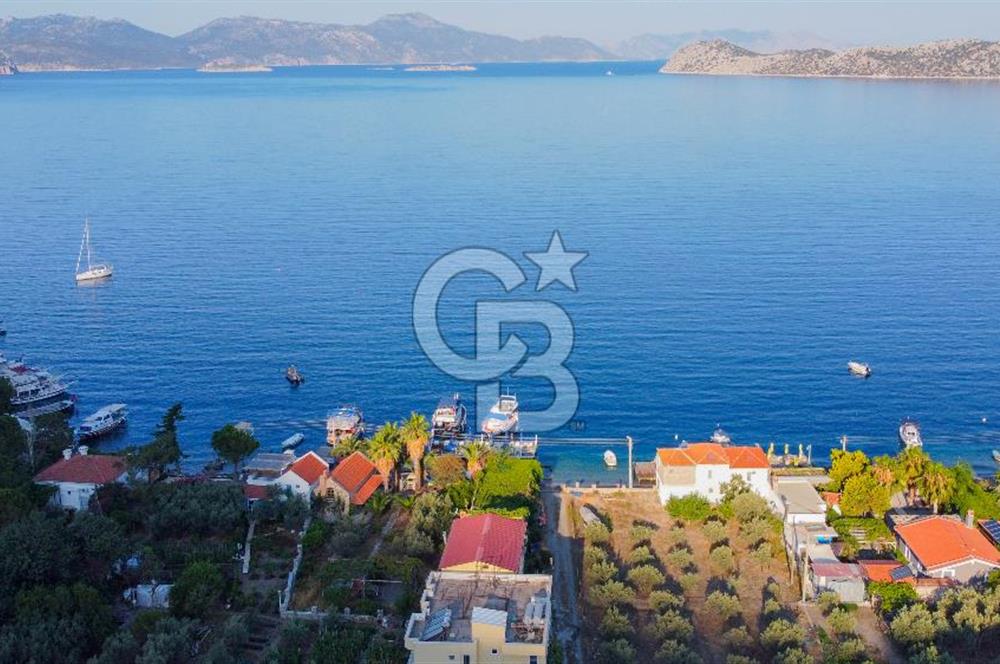 Marmaris SöğütKöy Satılık Deniz Manzaralı Müstakil Havuzlu Villa