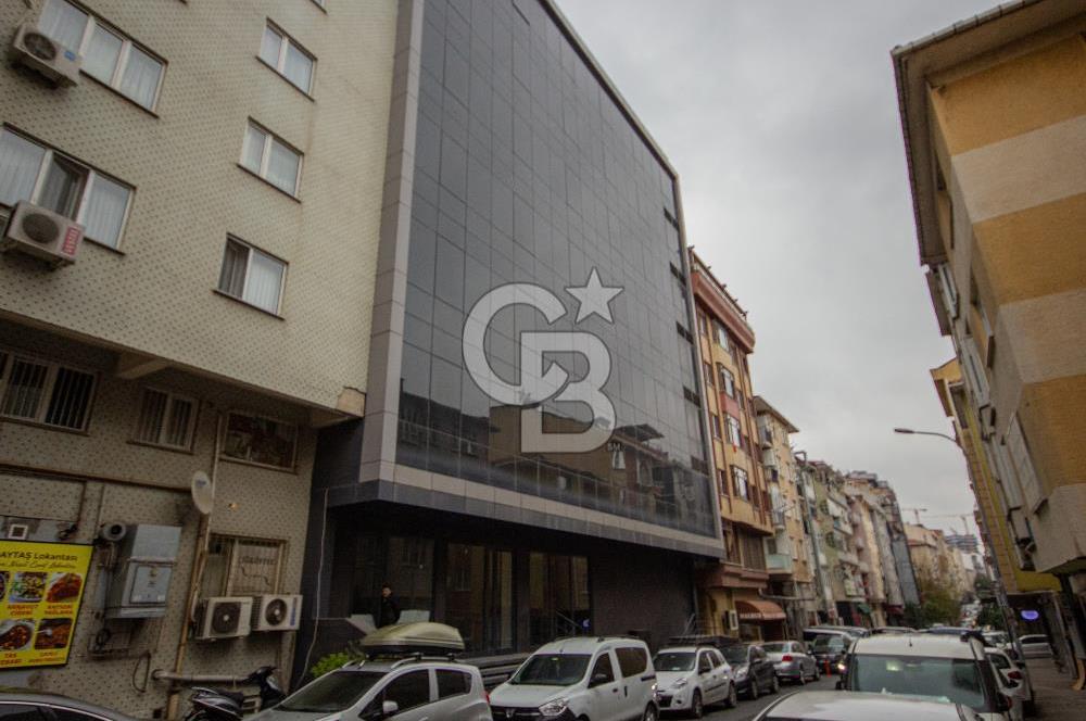 Ümraniye Alemdağ Caddesi'nde Satılık Komple Plaza