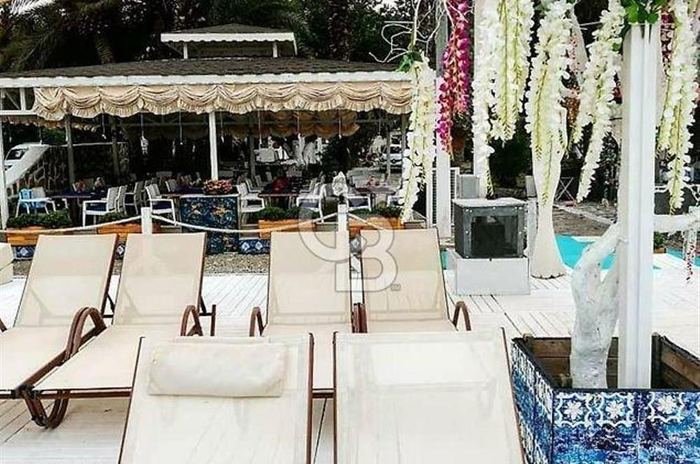 Bodrum Göltürkbükü Sahilde Denize Sıfır 1668m2 Satılık Butik Otel