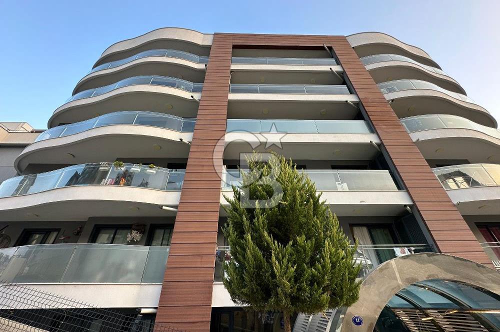  Narlıdere'de İzmir Life Rezidance'da Havuzlu Satılık 3+1