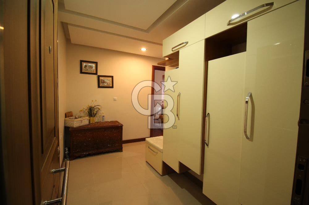 YENİ GİRNE’DE ÖNÜ AÇIK FERAH 3+1 KİRACISIZ SATILIK FIRSAT DAİRE