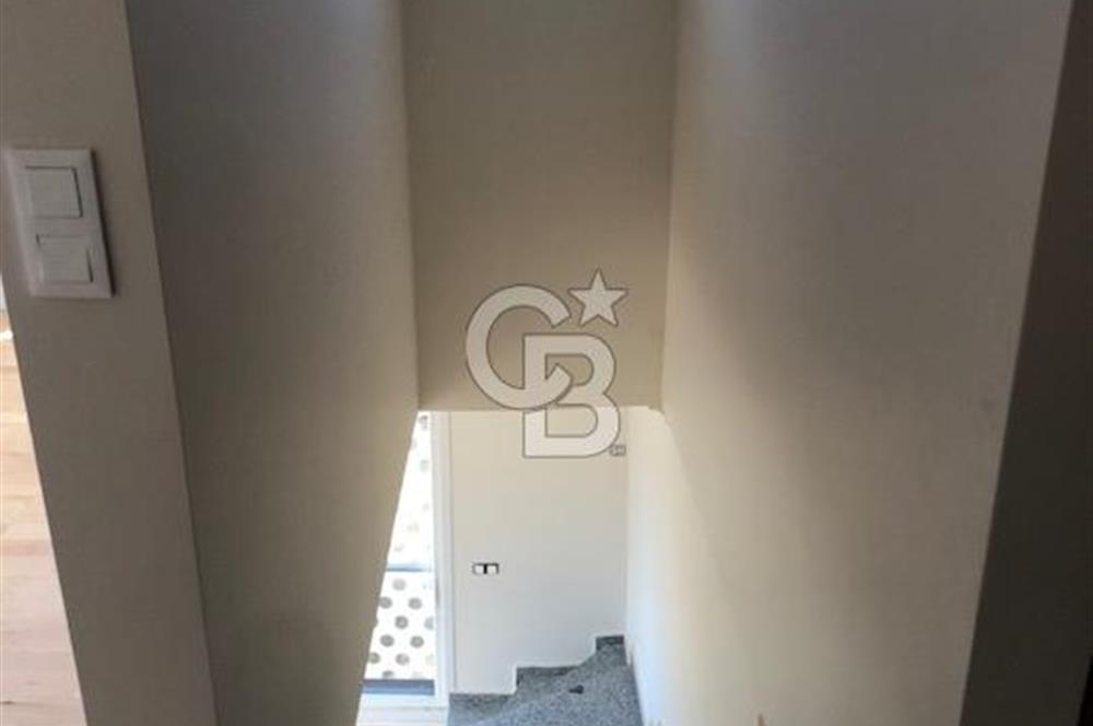 FENERYOLU BAĞDAT CADDESİ ÜZERİNDE TABELA DEĞERİ YÜKSEK SATILIK DUBLEKS İŞYERİ