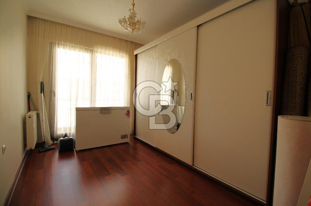 YENİ GİRNE’DE ÖNÜ AÇIK FERAH 3+1 KİRACISIZ SATILIK FIRSAT DAİRE