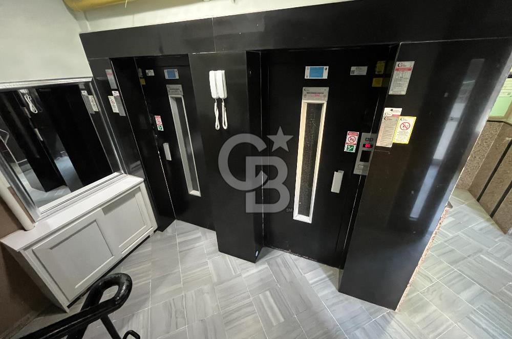 Uğur Mumcu Mahallesinde Ara Kat Açık Otoparklı 3+1 Kiralık Daire