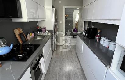 Uğur Mumcu Mahallesinde Ara Kat Açık Otoparklı 3+1 Kiralık Daire