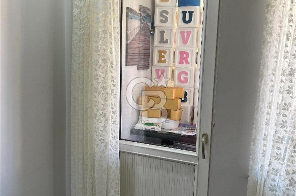 Uğur Mumcu Mahallesinde Ara Kat Açık Otoparklı 3+1 Kiralık Daire