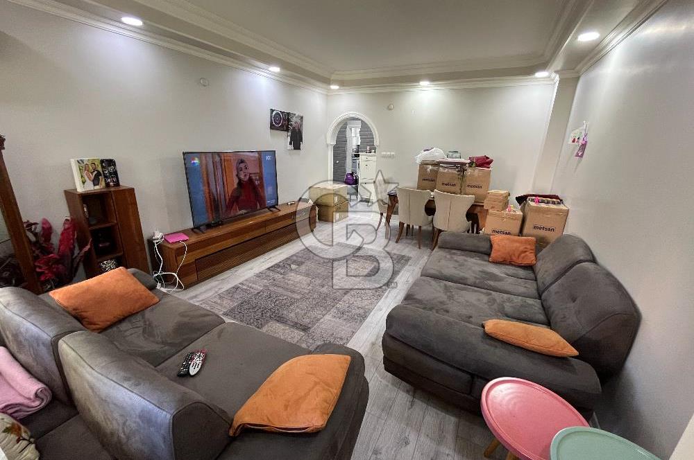 Uğur Mumcu Mahallesinde Ara Kat Açık Otoparklı 3+1 Kiralık Daire