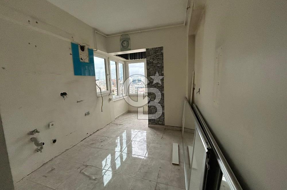 MALTEPE'DE METRO YANINDA SİTE İÇİ SATILIK 3+1 130M2 11.KAT DAİRE