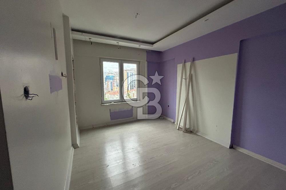 MALTEPE'DE METRO YANINDA SİTE İÇİ SATILIK 3+1 130M2 11.KAT DAİRE