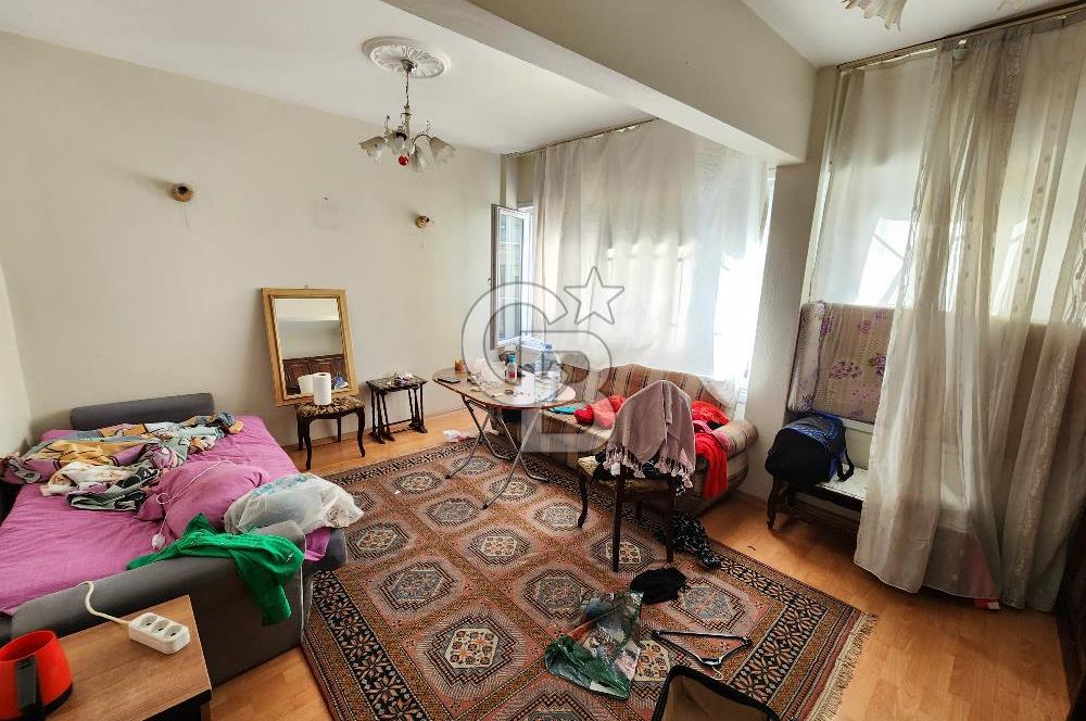 AKSARAY YUSUF PAŞA DURAĞINA 3 DK MESAFEDE 3+1 SATILIK DAİRE...