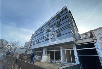 Ankara Mamak'ta Caddeye Cephe 3000 m2 3 Kat+Teras Komple Satılık Bina