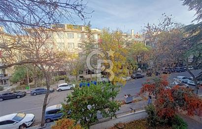 TUNUS CADDESİNİN EN GÜZEL YERİNDE KİRALIK 2+1 OFİS/İŞYERİ