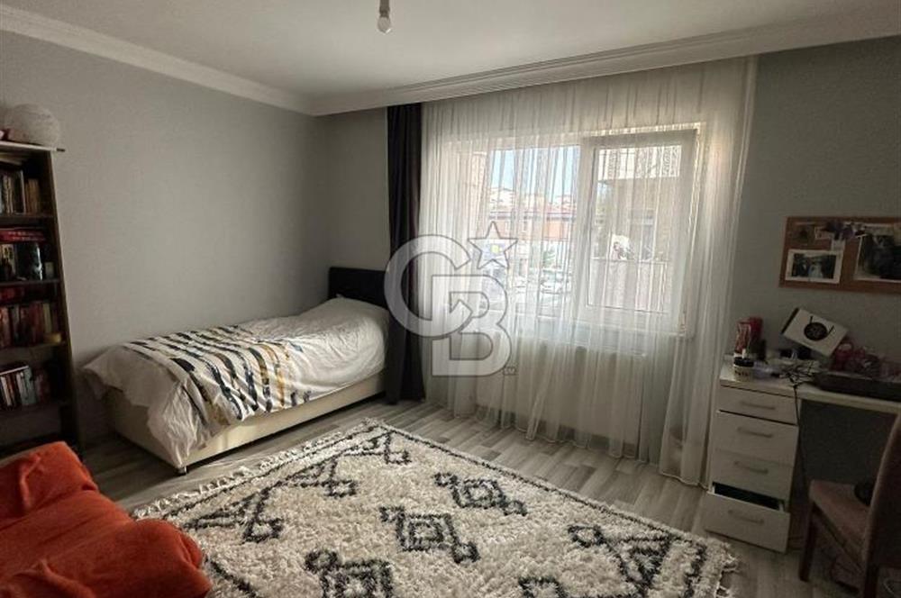 Ataşehir'de 4 katlı sağlam kâr ettirebilecek apartman