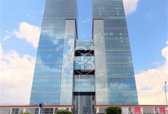 Koç Kulelerinde Kurumsal Kiracılı 170 m2 yapılı Plaza Ofisi