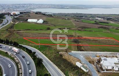 BÜYÜKÇEKMECE E-5 ÜZERİ 15.350 M2 10 VİLLALIK DENİZ VE GÖL MANZARALI ARSA