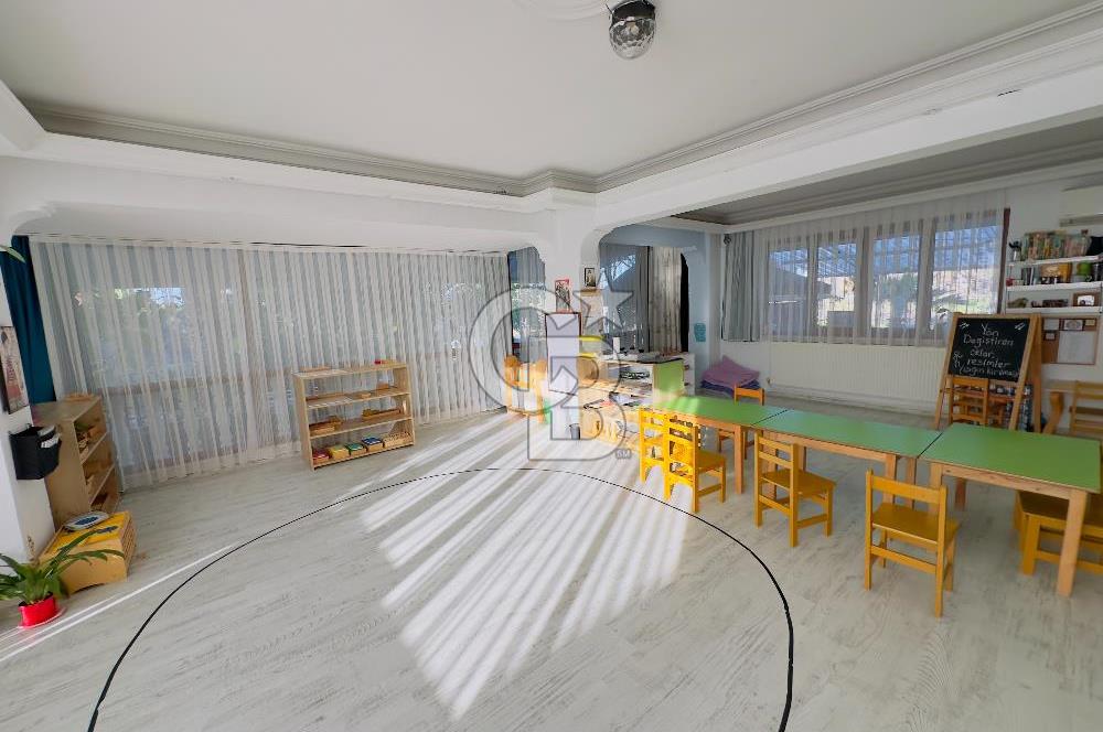 1143003161 Manisa Keçiliköyde 307m2 Arsa için 3 Katlı Triplex Villa