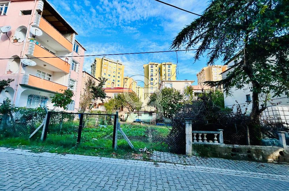 Büyükçekmece Murat Çeşme Mah. 2+1 Flat with Terrace for Sale