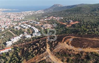 Yeni Foça'da Satılık Konut İmarlı Arsa