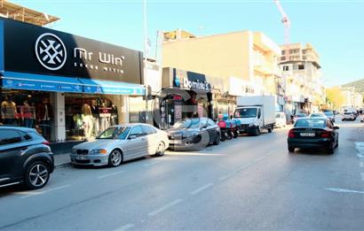 Bornova'nın Kalbinde Hayalinizdeki Plaza İçin Satılık Arsa