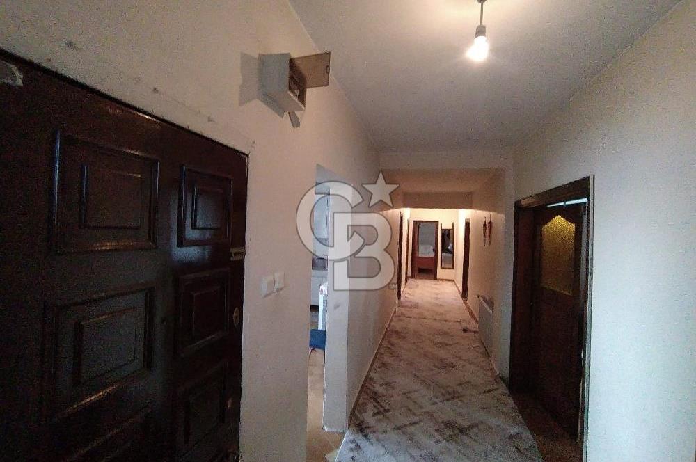 Bağcılar Demirkapı Mahallesinde Satılık 3+1-- 170 m2 Daire