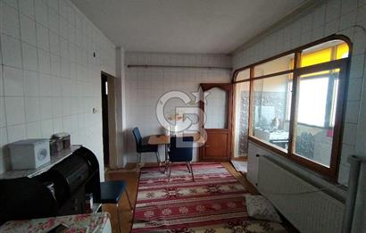 Bağcılar Demirkapı Mahallesinde Satılık 3+1-- 170 m2 Daire