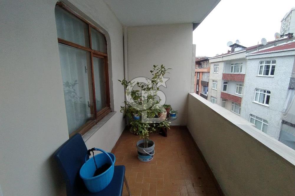 Bağcılar Demirkapı Mahallesinde Satılık 3+1-- 170 m2 Daire