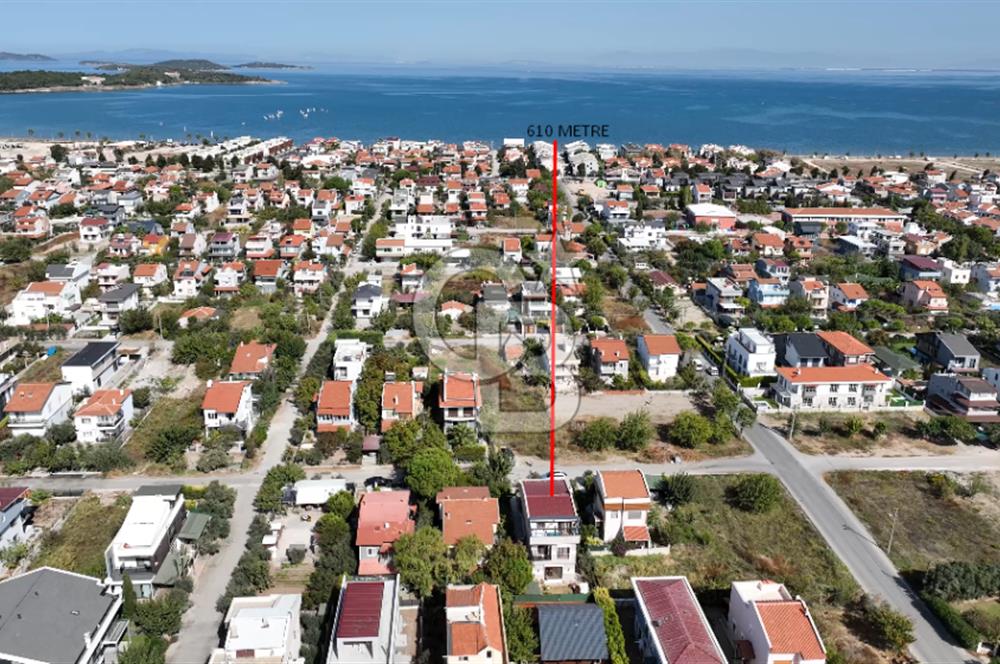 İzmir Urla Atatürk Mh. Denize Yakın 4 +1 Satılık Tripleks Villa