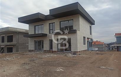 CB Neostan Bağlıca'da Site İçinde Kapalı Garajlı 5+1 Lüks Villa