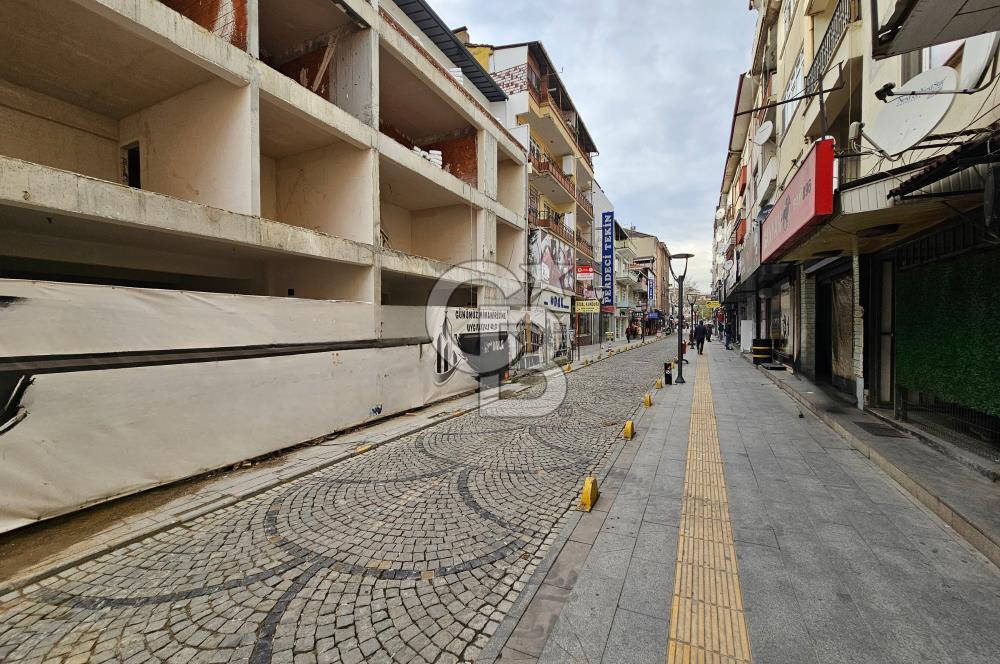 MERKEZ ALBAY BURAK CAD. 150m² GİRİŞ KAT-150m² DEPO ALANI DÜKKAN