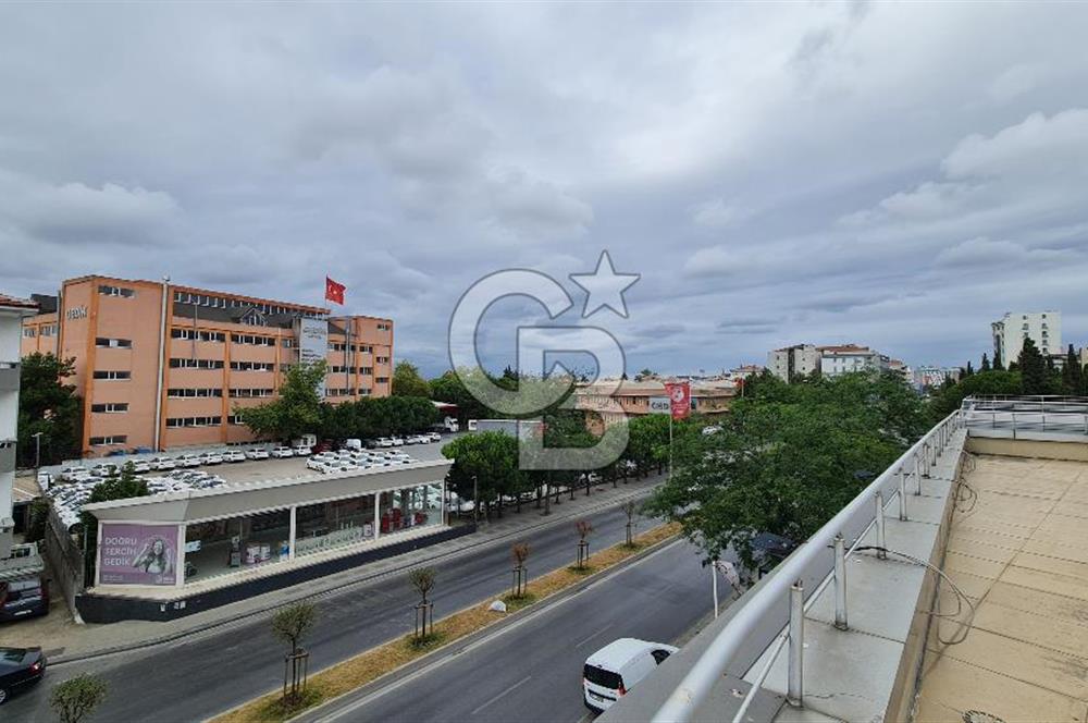 Şeyhli Mah. Ankara Caddesi Üzeri Geniş Teraslı 3+1 Satılık Ofis