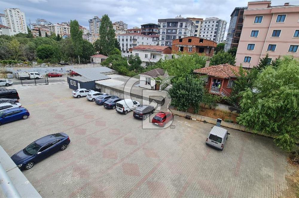 Şeyhli Mah. Ankara Caddesi Üzeri Geniş Teraslı 3+1 Satılık Ofis