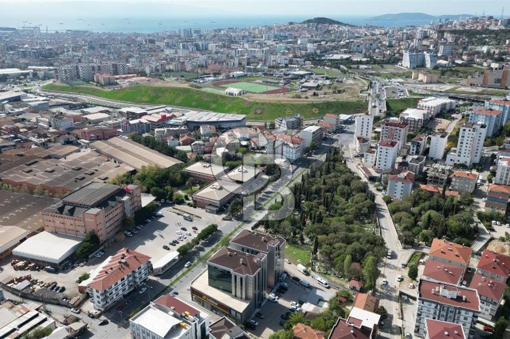 Şeyhli Mah. Ankara Caddesi Üzeri Geniş Teraslı 3+1 Satılık Ofis