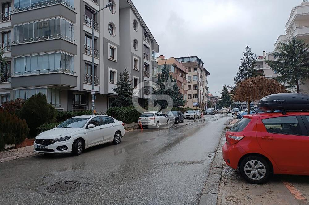 ÇANKAYA YILDIZEVLER'DE 3+1 SATILIK DAİRE