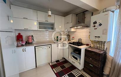 İZMİT ÇARŞI İNÖNÜ CADDESİ İÇİ YAPILI SATILIK 2+1 ARA KAT DAİRE