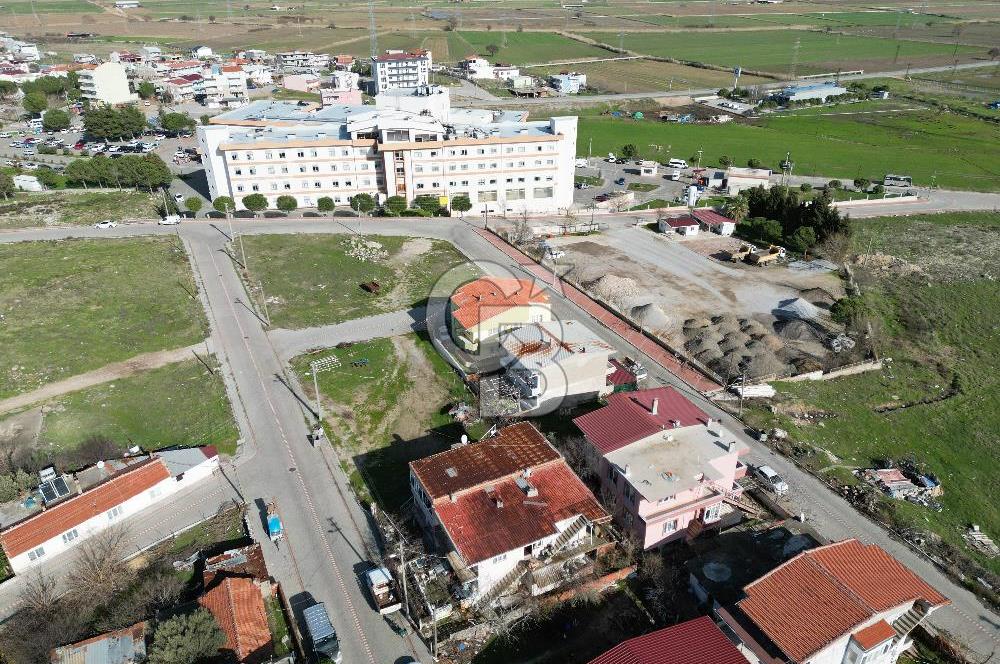 Ezine Devlet Hastahanesinin Yanında İmarlı 176 m2 Satılık Arsa