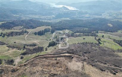 Çanakkale Kemel Köyünde 5.332 M2 Satılık Baraj Manzaralı Tarla !