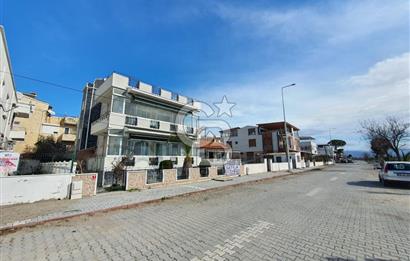 Akçay'da Denize Sıfır 3+1 / 3+1 / 1+1 Komple Apartman